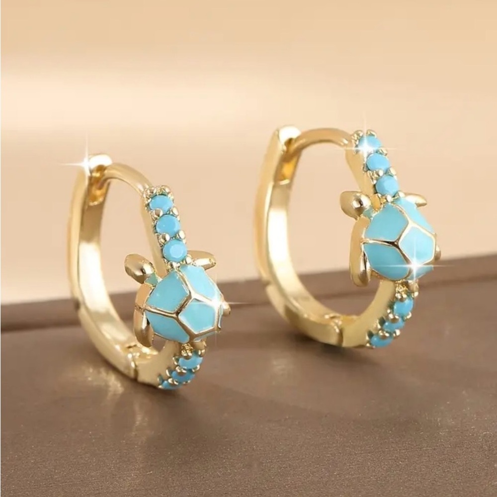 💥Gold and Blue Turtle Hoop Earrings